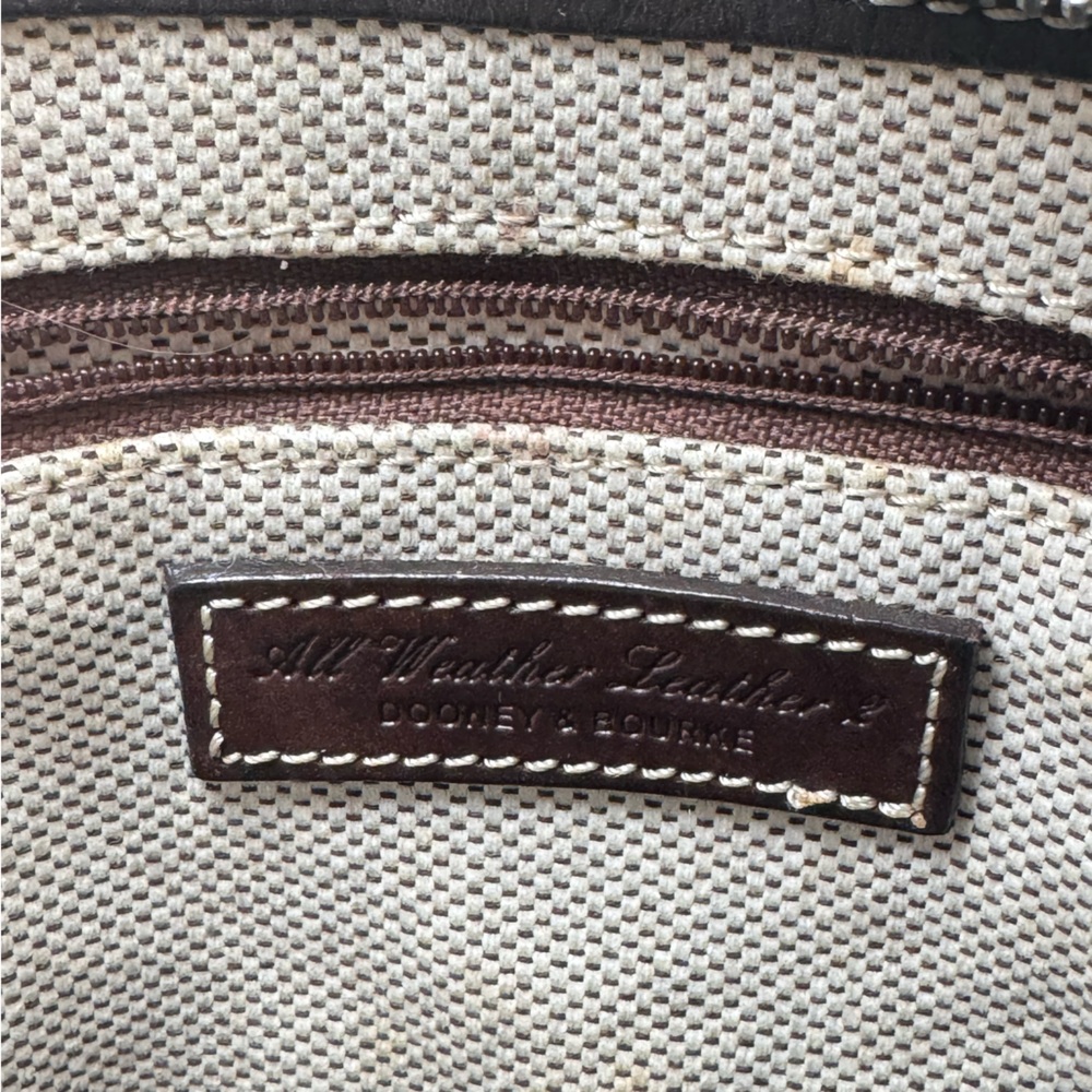 Vintage Dooney & Bourke Leather Crossbody Bag - Picture 6 of 8